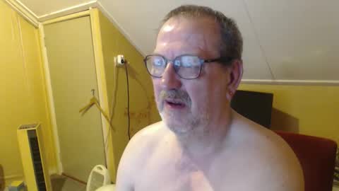 destelp online show from April 2026 10:34:02 PM