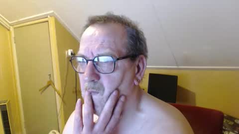 destelp online show from April 2026 08:57:02 PM