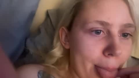 destinydiamondd online show from February 2026 03:17:02 PM