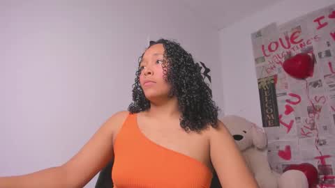 desty_y online show from February 2026 03:02:02 AM