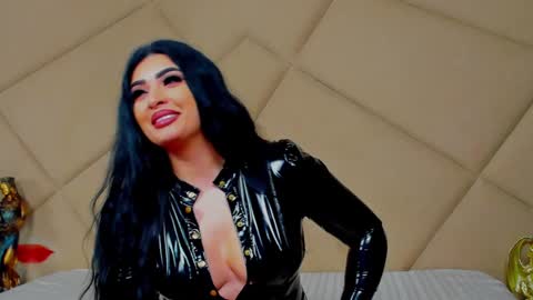 Snapshot of devashaqueen chatting on December 2024 05:59:02 PM Devasha online show from December 2024 05:59:02 PM
