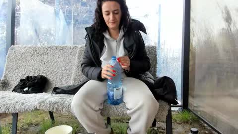 Snapshot of devileanna chatting on November 2025 10:26:02 AM Anna online show from November 2025 10:26:02 AM