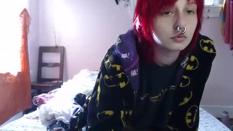 Snapshot of devilg1rl chatting on March 2026 10:59:01 PM poutyangel online show from March 2026 10:59:01 PM