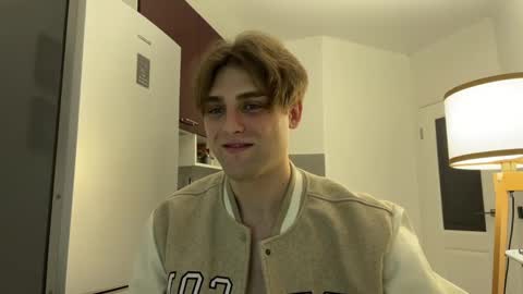 Snapshot of devilnut1 chatting on December 2024 06:50:02 AM devilnut1 online show from December 2024 06:50:02 AM