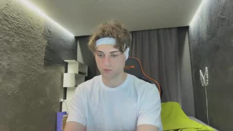 devilnut1 online show from June 2026 04:48:01 AM