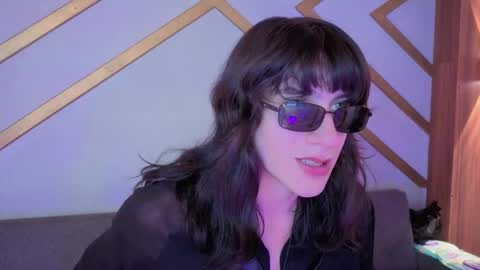 Alex online show from September 2025 03:41:02 AM