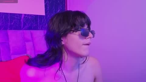 Alex online show from September 2025 03:55:02 AM