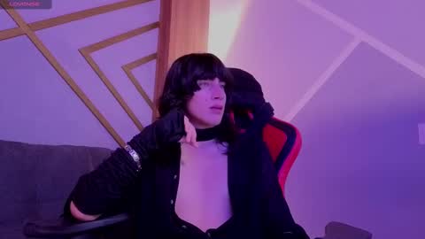 Alex online show from October 2025 04:21:01 AM