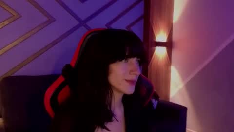 Alex online show from October 2025 03:59:01 AM