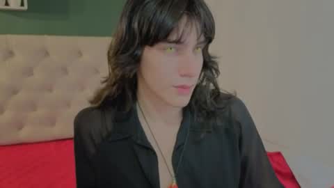 Alex online show from November 2025 04:01:02 AM