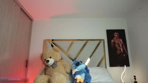 Devin Hunter online show from February 2026 12:07:01 AM