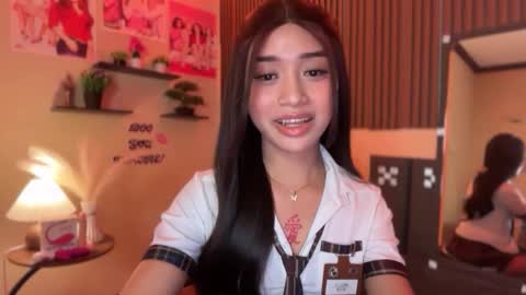 Devine Greyson online show from October 2025 01:08:01 PM