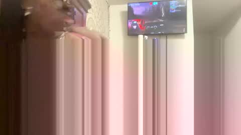 Reni Rose  online show from February 2026 07:29:02 AM