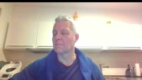 Snapshot of devon_nite chatting on December 2024 12:59:01 AM Devon online show from December 2024 12:59:01 AM