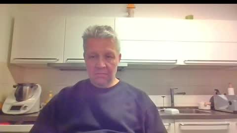 Snapshot of devon_nite chatting on December 2024 11:42:01 PM Devon online show from December 2024 11:42:01 PM