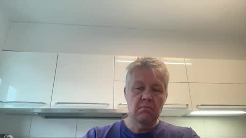 Snapshot of devon_nite chatting on September 2025 06:37:01 AM Devon online show from September 2025 06:37:01 AM