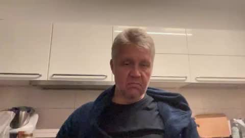 Snapshot of devon_nite chatting on October 2025 11:27:01 PM Devon online show from October 2025 11:27:01 PM