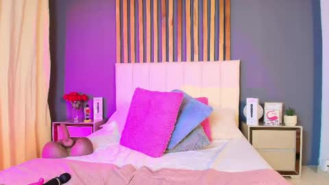 Mrs Devora online show from June 2026 06:52:02 AM