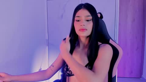 Sara 3 online show from April 2026 07:44:01 PM