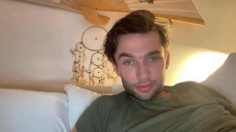 devyy333 online show from December 2024 07:48:02 AM