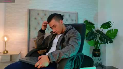 Snapshot of dexter_harder chatting on October 2025 11:24:02 PM dexter_harder online show from October 2025 11:24:02 PM
