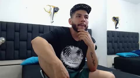 deyby_hott online show from February 2026 07:41:02 PM