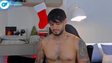 JULIAN online show from December 2024 08:38:02 PM