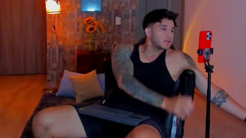 JULIAN online show from September 2025 12:22:02 AM