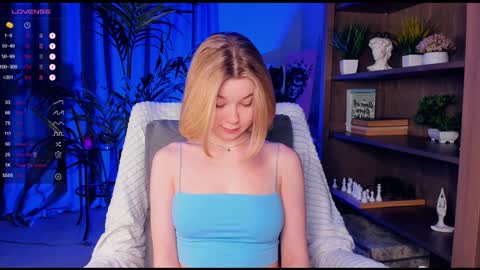 Snapshot of di_huny chatting on December 2024 01:26:02 AM Arina online show from December 2024 01:26:02 AM