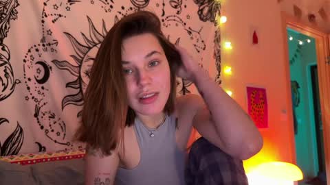 Di Alex online show from January 2025 04:25:01 PM