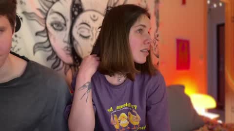 Di Alex online show from January 2025 04:35:01 PM