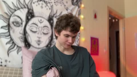 Snapshot of di_n_alex chatting on February 2025 10:13:02 AM Di Alex online show from February 2025 10:13:02 AM