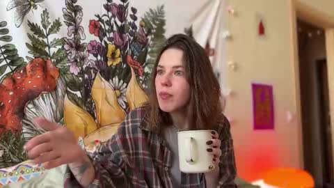 Snapshot of di_n_alex chatting on February 2025 01:36:01 PM Di Alex online show from February 2025 01:36:01 PM