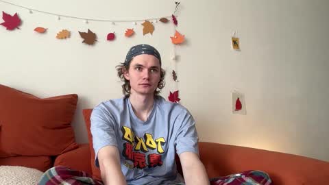 Snapshot of di_n_alex chatting on November 2025 09:26:02 AM Di Alex online show from November 2025 09:26:02 AM