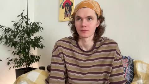 Snapshot of di_n_alex chatting on February 2026 09:45:02 AM Di Alex online show from February 2026 09:45:02 AM