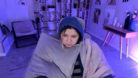 Dia online show from September 2025 08:25:01 PM