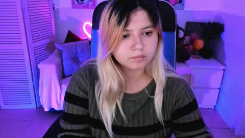 Dia online show from October 2025 07:47:02 PM