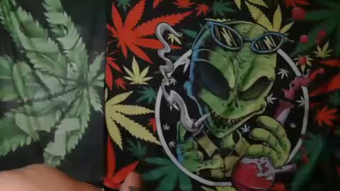 Yeti online show from October 2025 05:02:02 PM