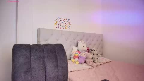 Snapshot of diamond__cherry chatting on March 2026 02:43:01 PM Diamond online show from March 2026 02:43:01 PM