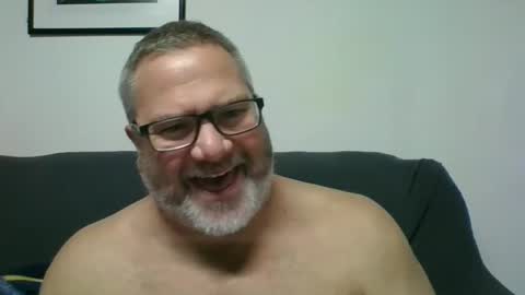 Snapshot of diamond_couple_82 chatting on January 2025 06:59:01 AM diamond_couple_82 online show from January 2025 06:59:01 AM