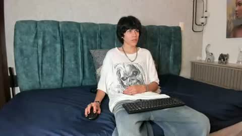 diamond_twink online show from June 2026 02:05:01 PM