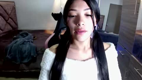 diamondgold28 online show from November 2025 06:15:01 AM