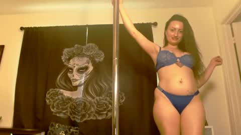 DiamondMonroeXo online show from May 2026 05:51:02 PM