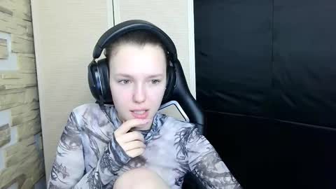 Snapshot of diana_back3 chatting on November 2025 12:05:02 PM diana_back3 online show from November 2025 12:05:02 PM