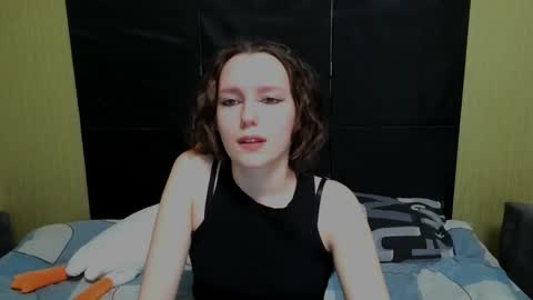 diana_back3 online show from February 2026 12:09:01 PM