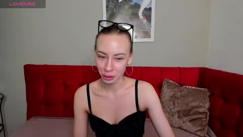 Snapshot of diana_garrett chatting on September 2025 02:02:01 AM Diana online show from September 2025 02:02:01 AM