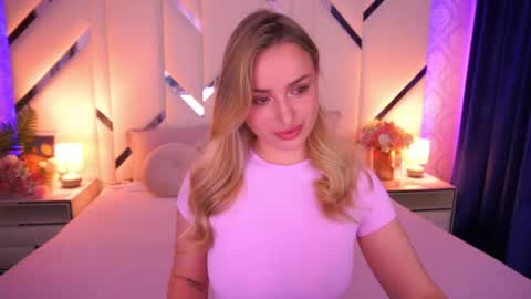 Snapshot of diana_nova chatting on April 2026 06:29:02 AM diana_nova online show from April 2026 06:29:02 AM