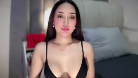 DianaAnders online show from May 2026 09:05:02 AM