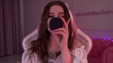 Diana online show from January 2025 04:32:01 AM