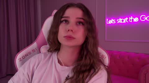 Diana online show from January 2025 06:35:01 PM